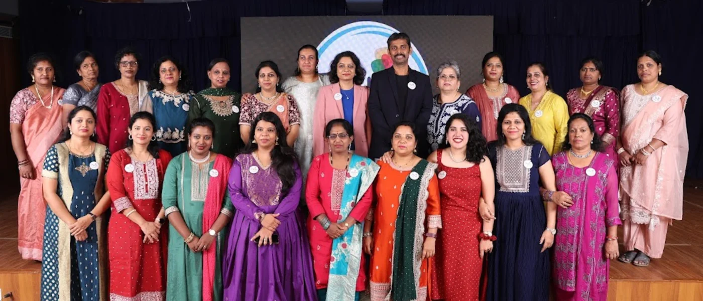 7petalsacademy-team-photo